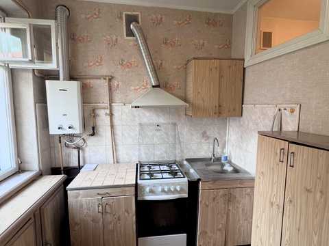 квартира по адресу Квитневая ул., 3