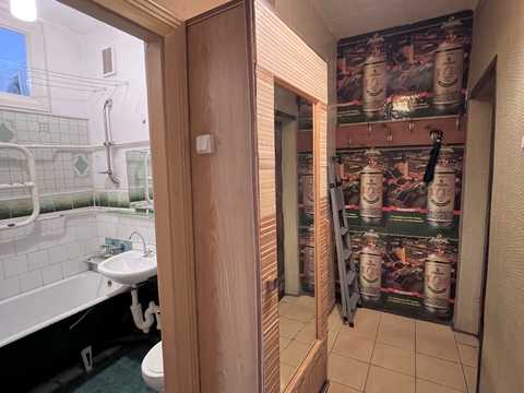 квартира по адресу Квитневая ул., 3
