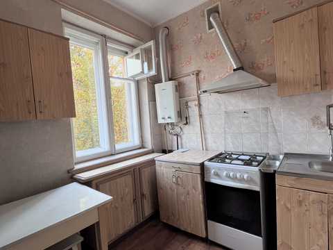 квартира по адресу Квитневая ул., 3