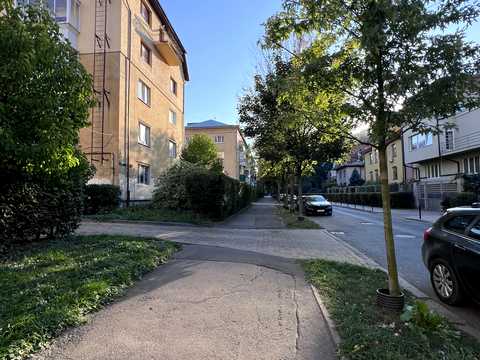 квартира по адресу Квитневая ул., 3