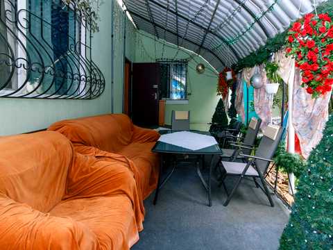 дом по адресу 96-та Садова ул.