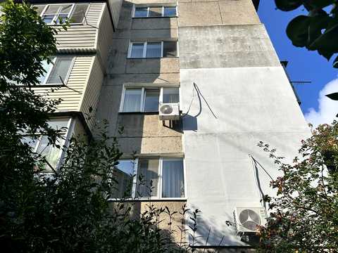 квартира за адресою Захисників України вул. (1-го Травня), 2
