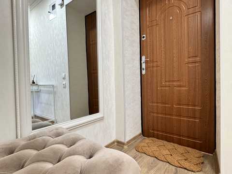 квартира за адресою Арсенія Тарковського вул. (Володарського), 1а