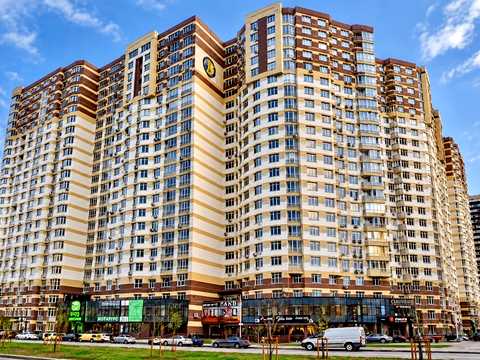квартира за адресою Анни Ахматової вул., 22