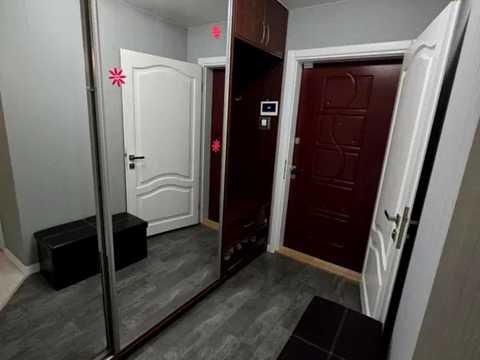 квартира за адресою Дарницький бульв., 8