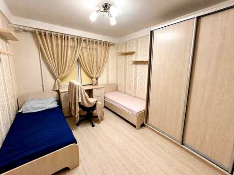 квартира за адресою Олега Мудрака вул. (Генерала Наумова), 27