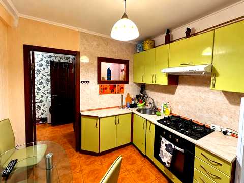 квартира за адресою Олега Мудрака вул. (Генерала Наумова), 27