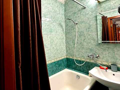 квартира за адресою Олега Мудрака вул. (Генерала Наумова), 27