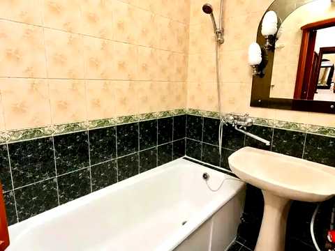 квартира за адресою Зодчих вул., 18-А