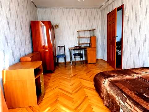 квартира за адресою Зодчих вул., 18-А