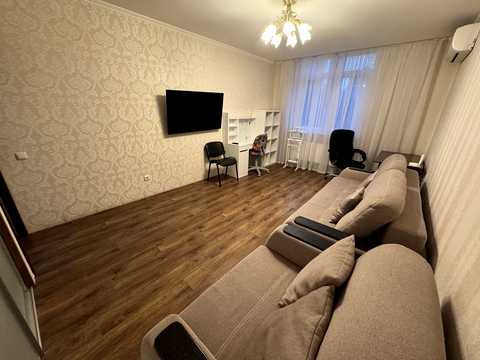 квартира за адресою Саперно-Слобідська вул., 24