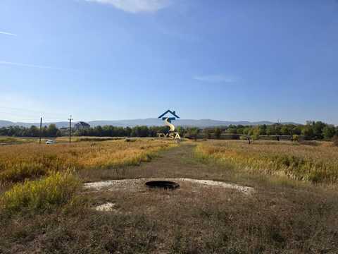 участок по адресу Озерна, 86