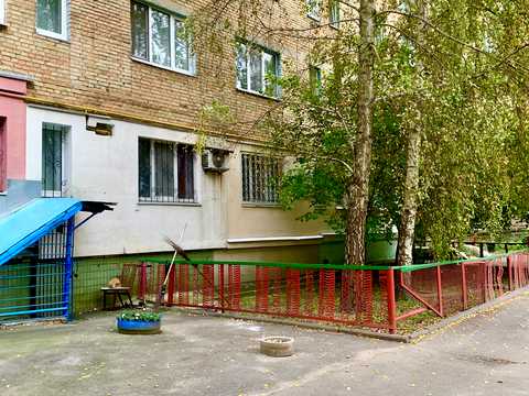 квартира за адресою Дегтярівська вул., 11-В