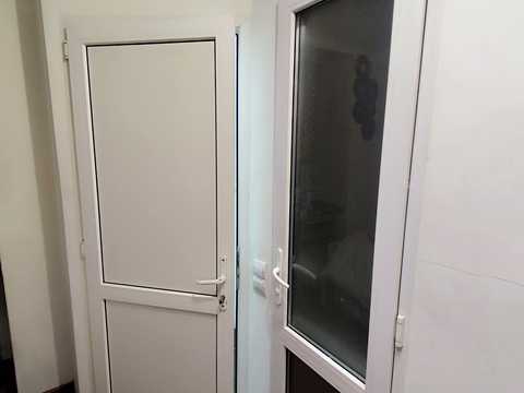 комерційна за адресою Шептицьких вул., 24