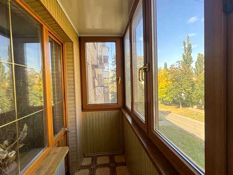 квартира за адресою Космонавтів вул., 45