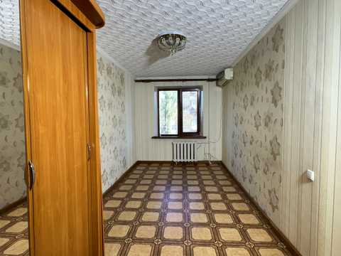 квартира за адресою Космонавтів вул., 45