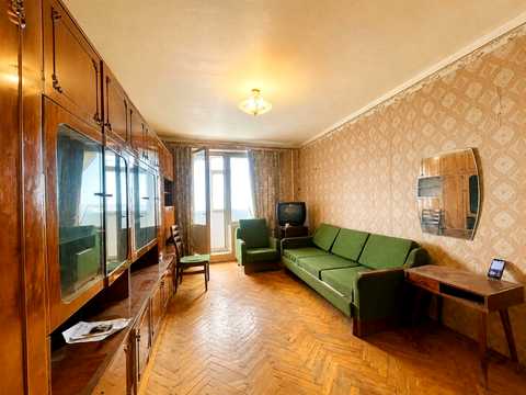 квартира за адресою Старицького вул., 15