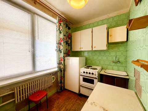 квартира за адресою Старицького вул., 15