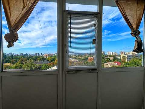 квартира за адресою Старицького вул., 15