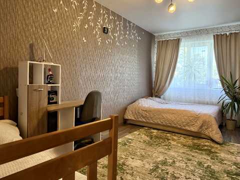 квартира за адресою Кленова вул., 45-А
