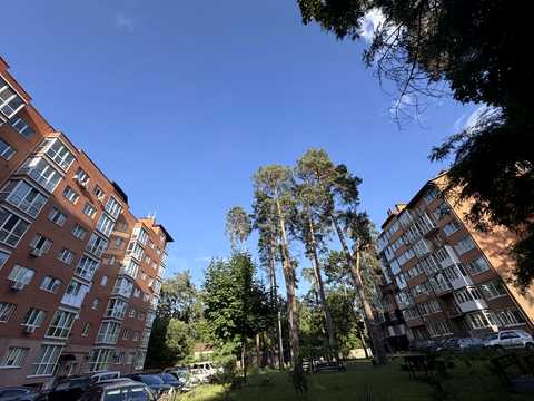 квартира за адресою Кленова вул., 45-А