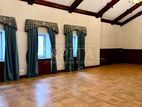 комерційна за адресою Михайлівська, 12Б