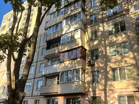 квартира за адресою Дмитра Чижевського вул. (Петра Чаадаєва), 3