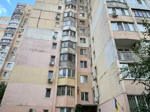 квартира за адресою Академіка Корольова вул., 90а