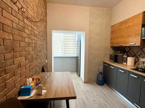 квартира за адресою Куліша бульв., 10