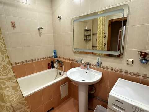 квартира по адресу Драгоманова ул., 8