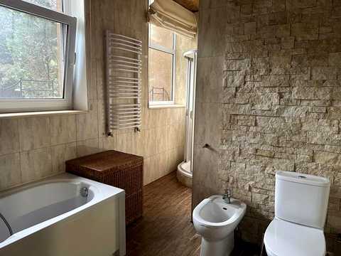квартира по адресу Львовская ул., 82