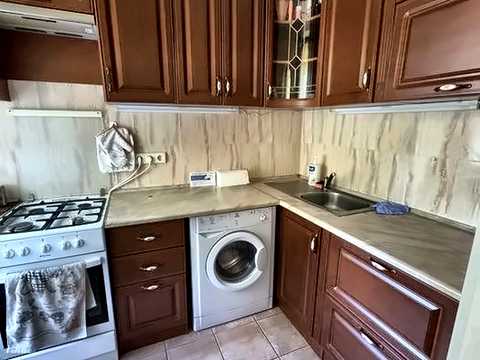 квартира за адресою Романа Ратушного вул. (Волгоградська), 2