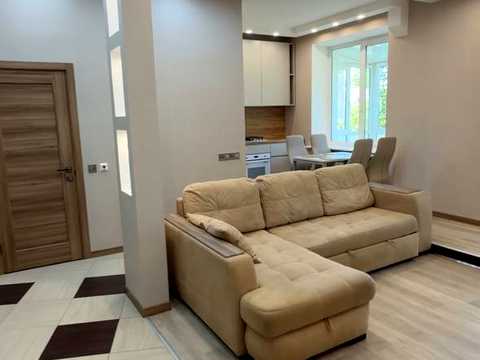 квартира за адресою Москалівська вул. (Жовтневої Революції), 92