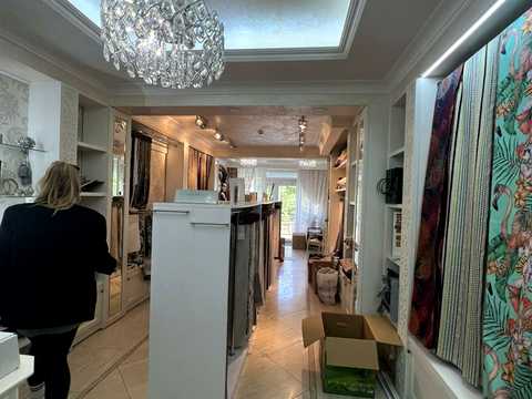 комерційна за адресою Сумська вул., 10