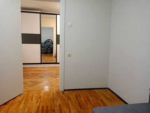 квартира за адресою Карпатська вул., 10