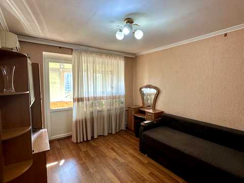 квартира за адресою Чернівці, Сергія Скальда вул. (Комарова), 9