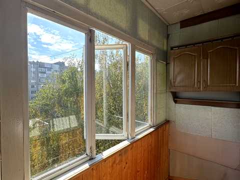 квартира за адресою Чернівці, Сергія Скальда вул. (Комарова), 9