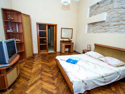 квартира по адресу Садовая ул., 7