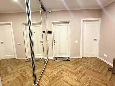 квартира за адресою Європейського Союзу просп. (Правди), 45