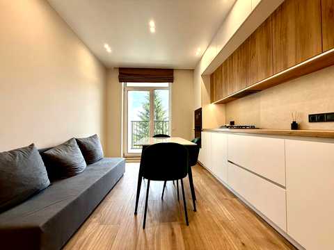 квартира за адресою Щирецька вул., 28