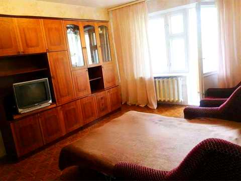 квартира за адресою Ревуцького вул., 42