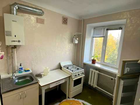 квартира за адресою Кам'янецька вул., 75