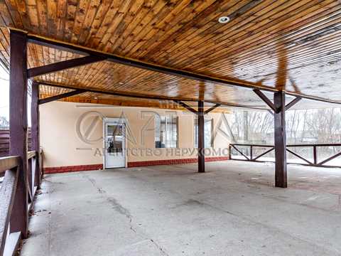 коммерческая по адресу Науки, 54