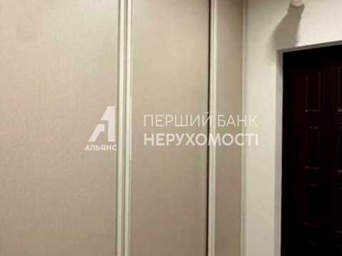 квартира за адресою Краснова вул., 1-В
