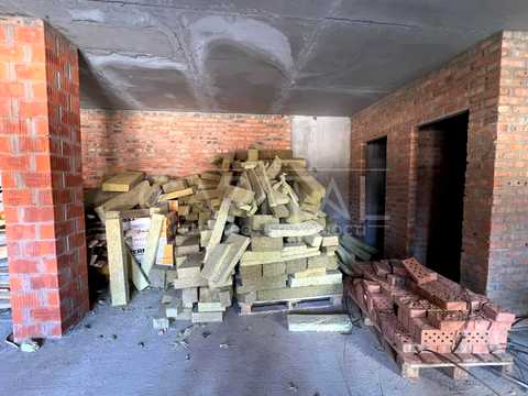 коммерческая по адресу Живописная ул., 3