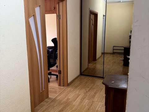 квартира за адресою Дніпровська набережна вул., 26-Б