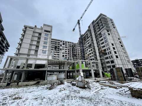 комерційна за адресою В'ячеслава Чорновола, 46а