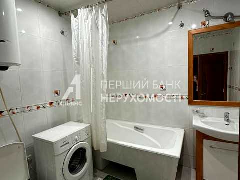 квартира за адресою Незалежності вул. (Армійська), 23