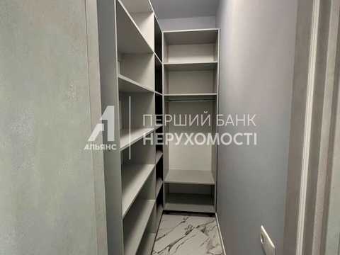 квартира за адресою Краснова вул., (67 перлина)