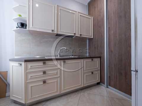 комерційна за адресою Болсуновська вул. (Сергія Струтинського), 23